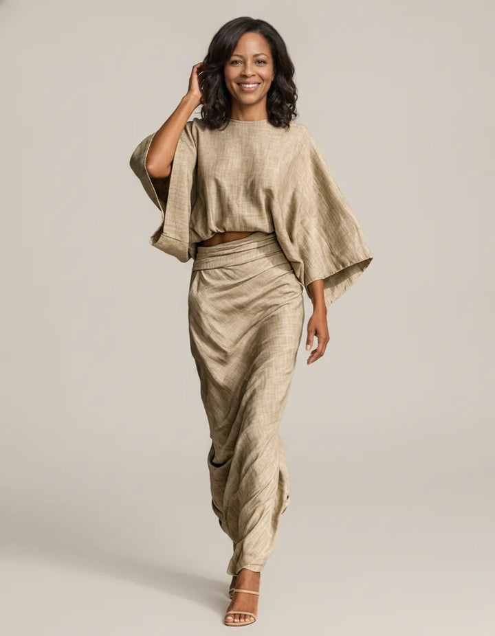 Discover the beautiful harmony of relaxed comfort and sophisticated style in our Amelia set. — Khaki