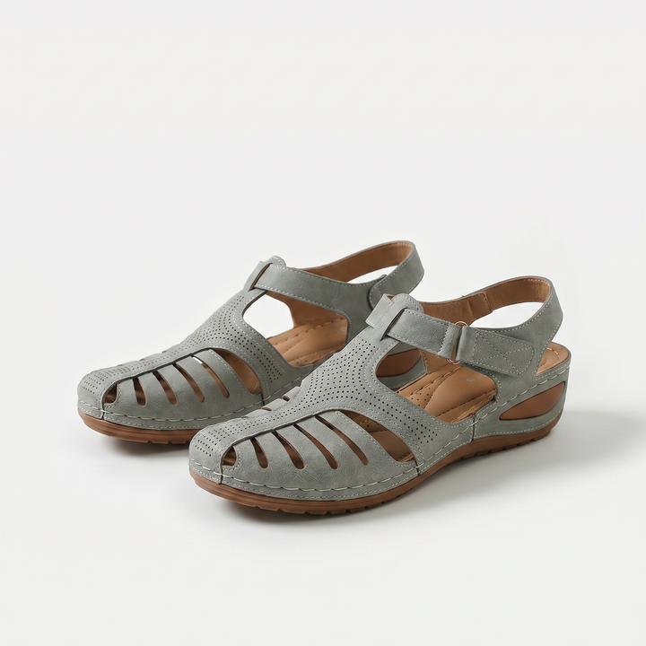 Leni | Comfortable sandals with a slight heel