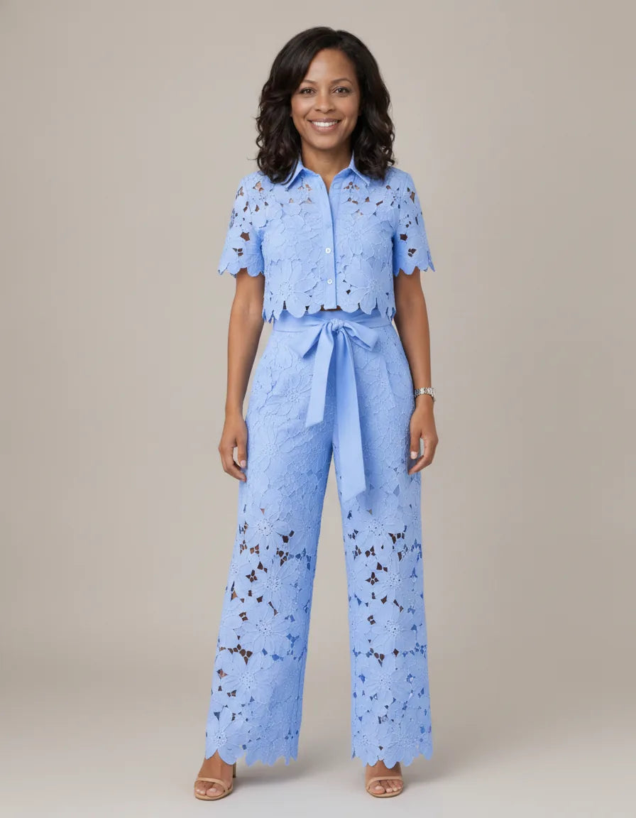 Isabella | Airy Two-Piece Set — Light blue