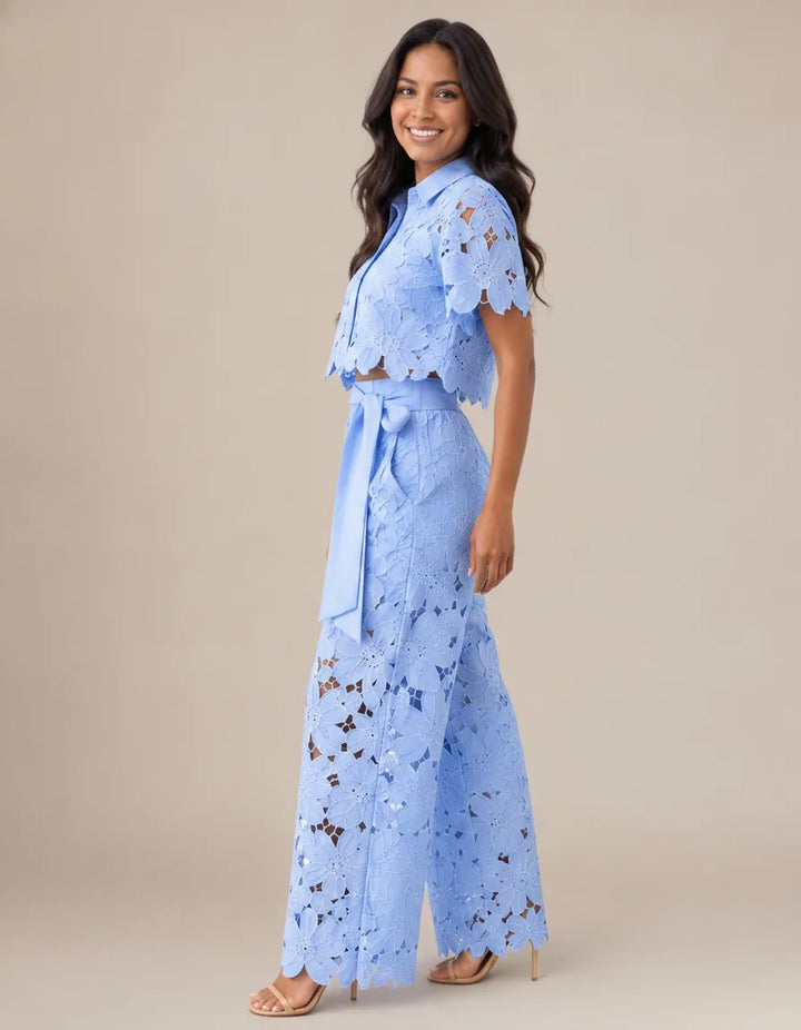 Isabella | Airy Two-Piece Set — Light blue