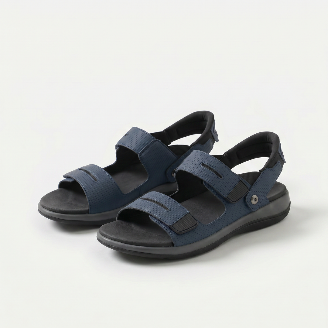 Luna | The lightweight, comfortable sandal for active summer days