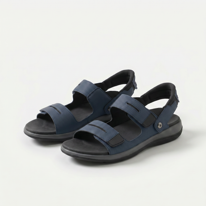 Luna | The lightweight, comfortable sandal for active summer days