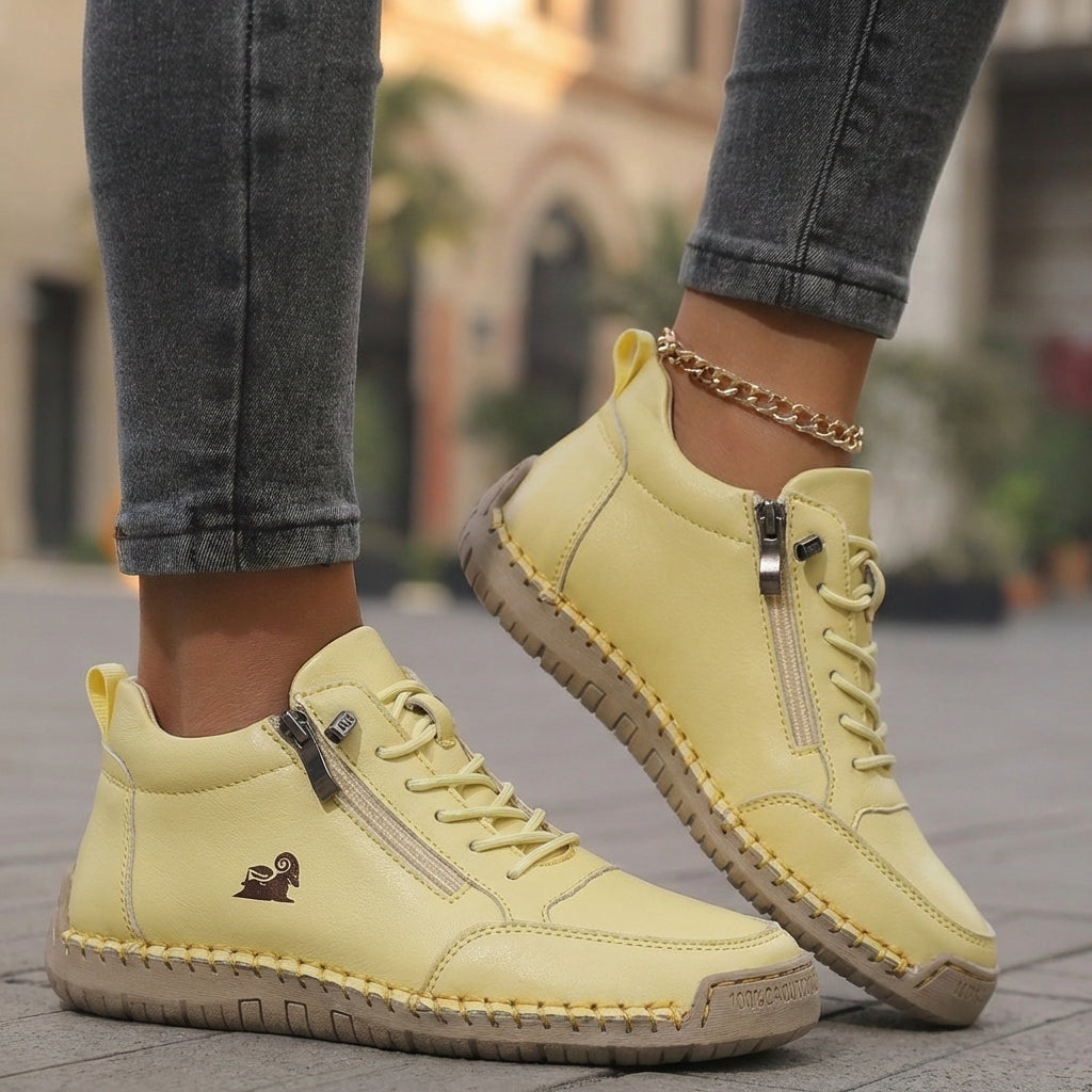 Mila | Comfortable Ergo Sneakers with a Zip