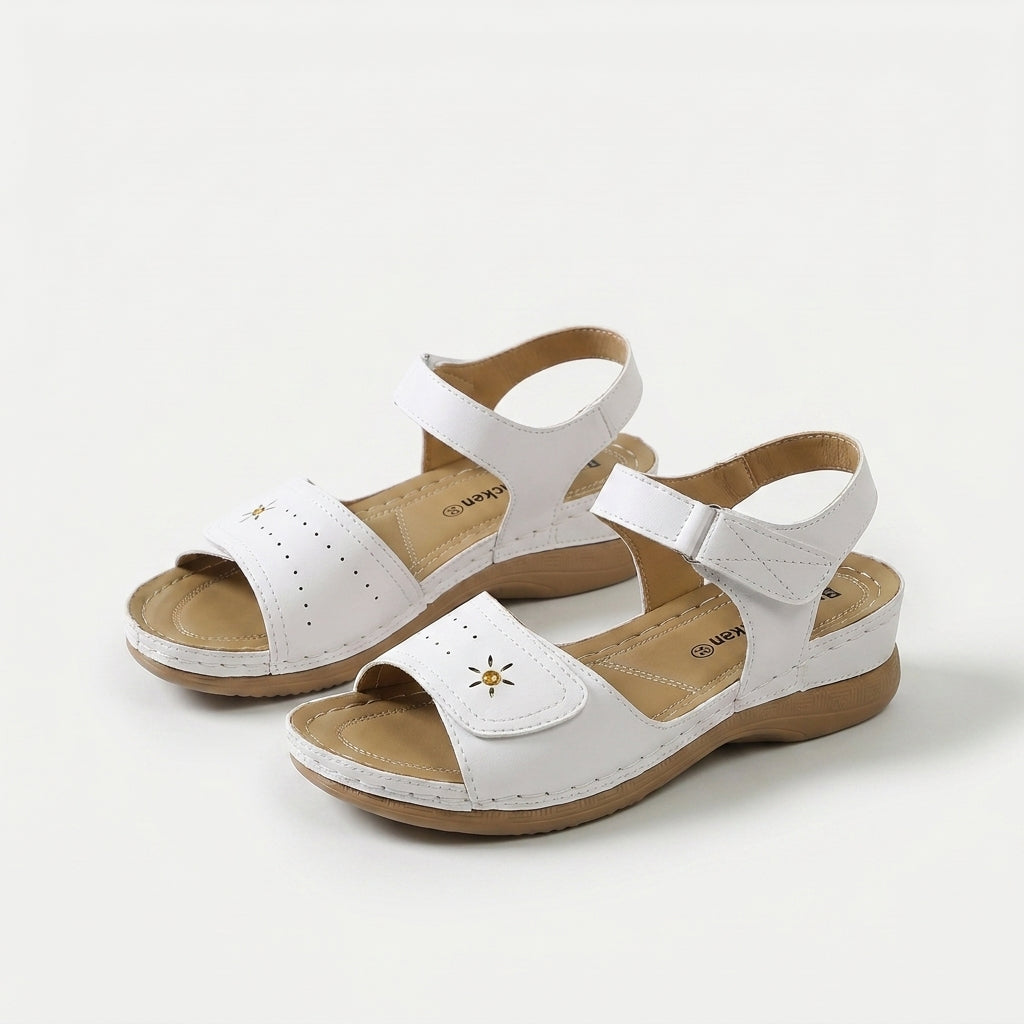 Liana | Lightweight summer sandal with a Velcro strap