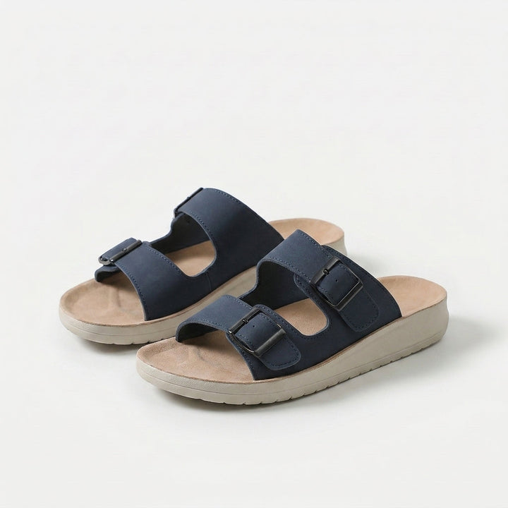 Mae | Comfortable slides with an adjustable double buckle