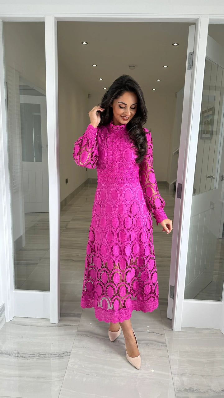 Noelle | Romantic Lace Dress