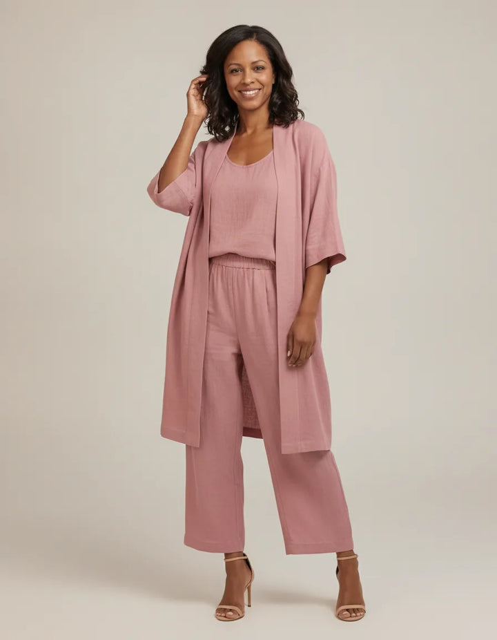 The Audrey Set: Where relaxed comfort meets sophisticated, everyday style. — Pink
