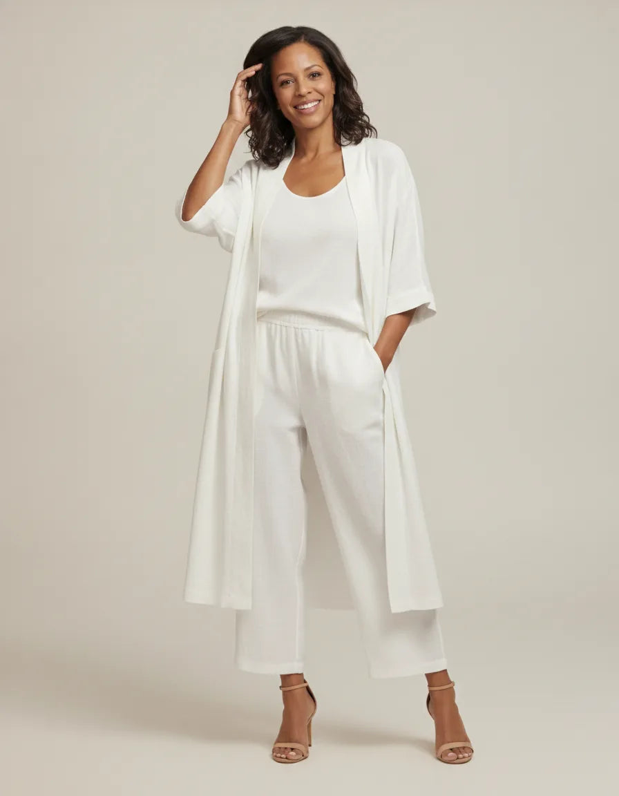 The Audrey Set: Where relaxed comfort meets sophisticated, everyday style. — White