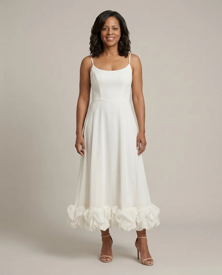 Eva | Elegant Flowing Dress — White